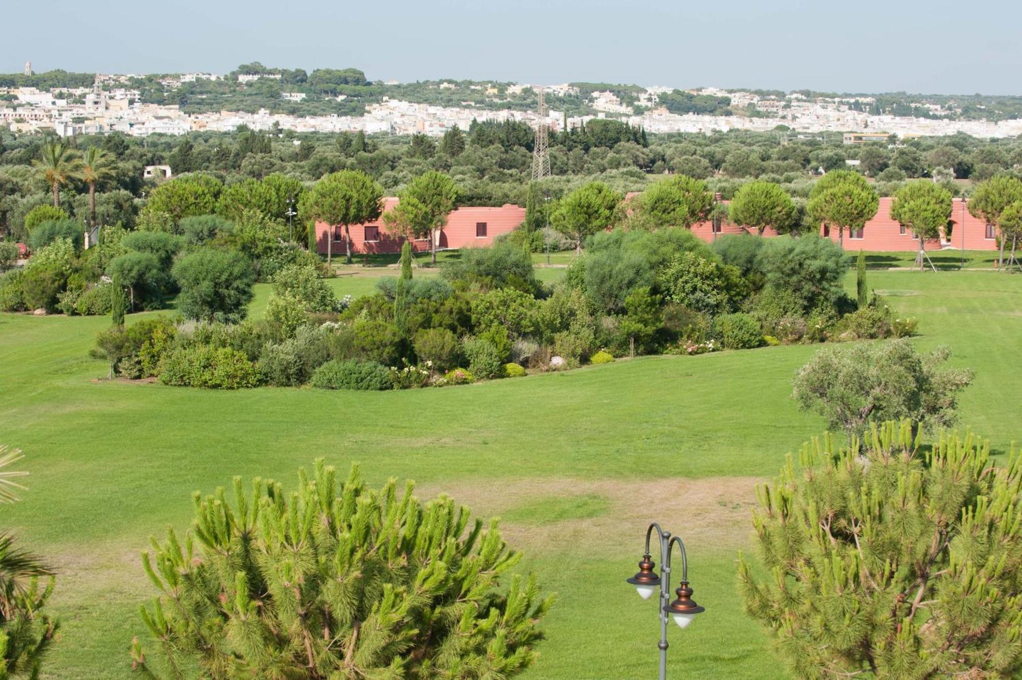 Amaregold Tenuta La Baronessa Resort ตูญีเอ ภายนอก รูปภาพ