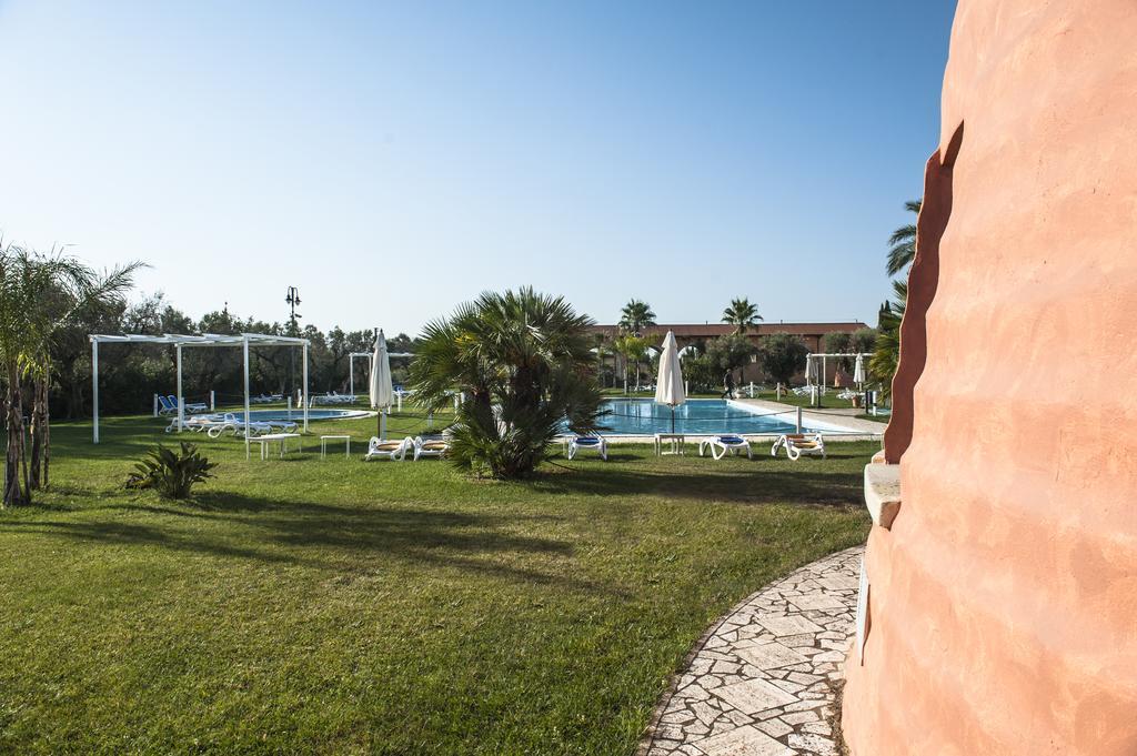Amaregold Tenuta La Baronessa Resort ตูญีเอ ภายนอก รูปภาพ
