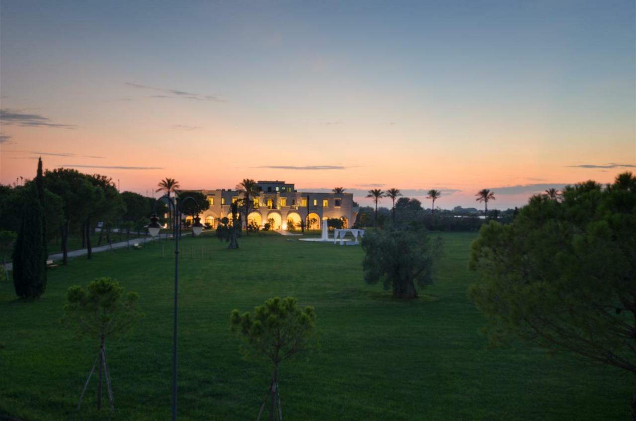 Amaregold Tenuta La Baronessa Resort ตูญีเอ ภายนอก รูปภาพ